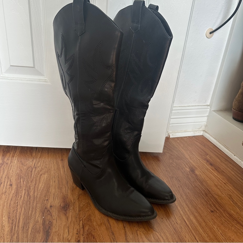 Black Cowgirl Boots